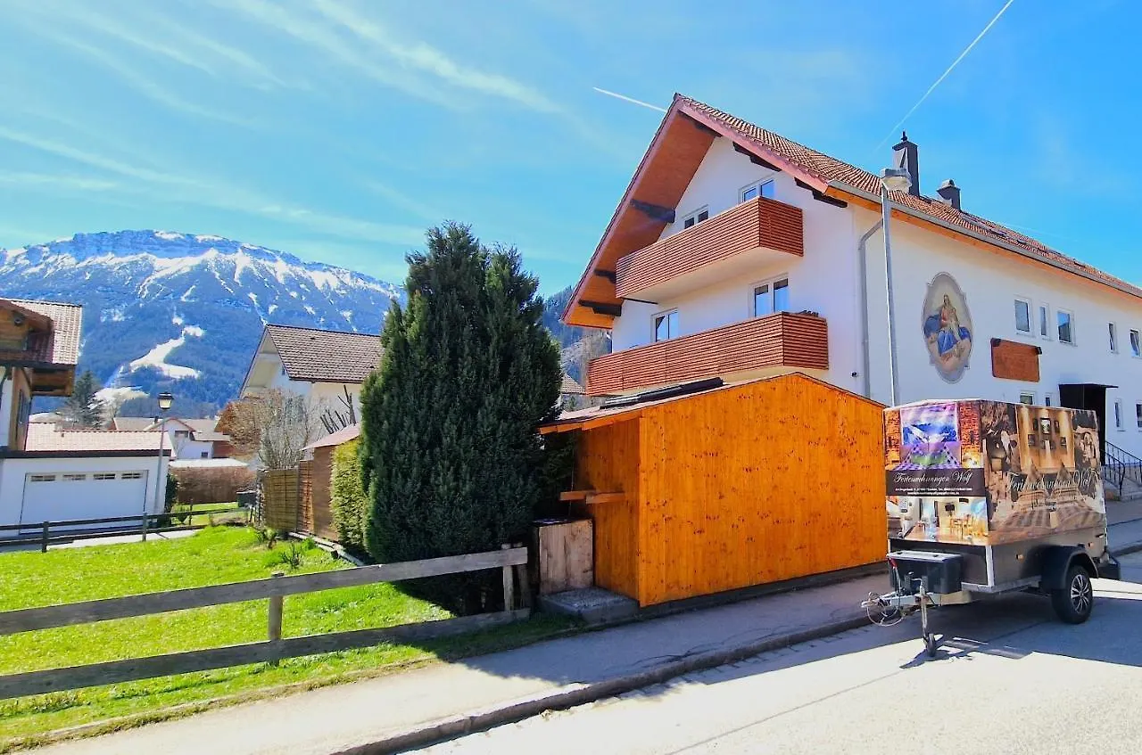 Apartment Ferienwohnungen Wolf - Pfronten Mitte,